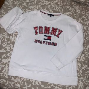 Women’s Tommy Hilfiger sweater
